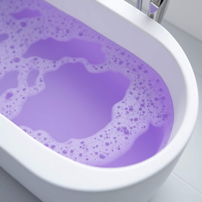 Veganer Lavendel Badewürfel mit CBD für trockene Haut und gegen Juckreiz Badewasser